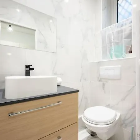 Apartament Le Fossan - Charmant De 3 Pieces, Proche Du Centre